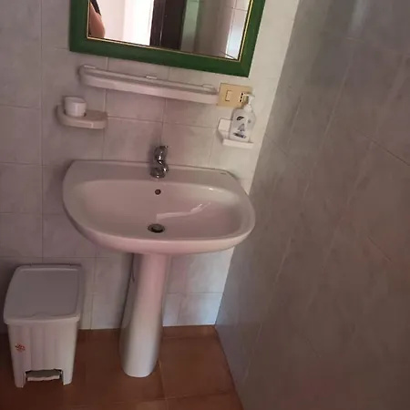 Affittacamere Calamosche Farm stay